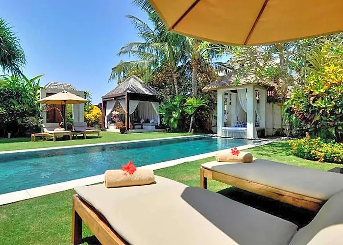 Seaside Palace 3 Bedroom Private Pool Zn41 Sukawati (Bali)