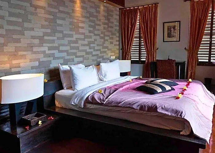 Villa Seaside Palace 3 Bedroom Private Pool Zn41 Sukawati